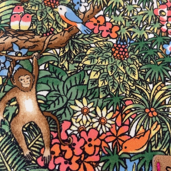 Sakroots Cosmetic Bag Bali Wana Animal Rain Forest Jungle Green Essentials Large - Picture 7 of 10